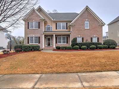 1764 School House Trace Dacula, GA 30019