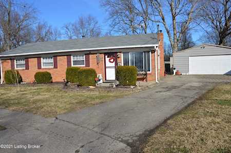 4900 Cutnek Ct Louisville, KY 40258