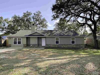 6598 Memphis Ave Pensacola, FL 32526