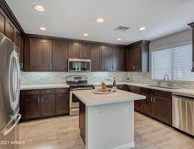 815 E Rose Lane #105 Phoenix, AZ 85014