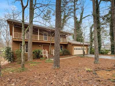 4205 Mabry Rd NE Roswell, GA 30075