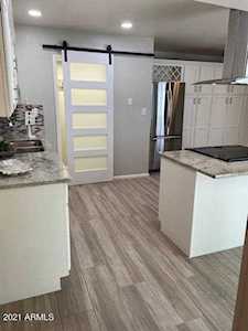 8235 E Vista Drive Scottsdale, AZ 85250
