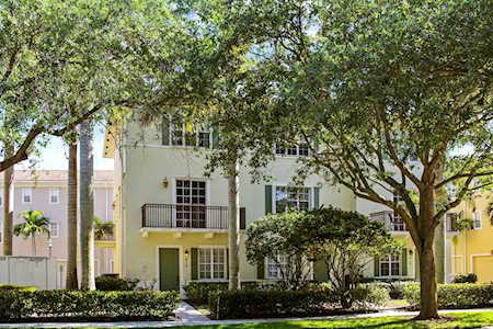 812 University Blvd Jupiter, FL 33458