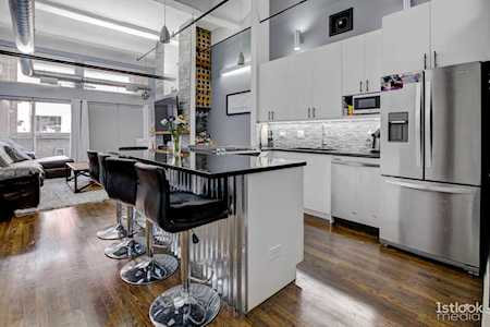 1000 W Washington Blvd #215 Chicago, IL 60607