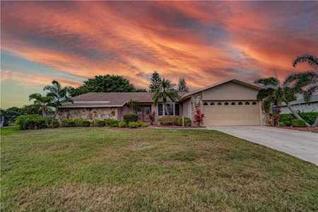 1103 Buttonwood Ct Venice, FL 34293