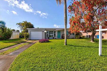 2501 S Radcliffe PLACE Bradenton, FL 34207