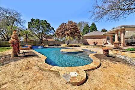 6605 Alberta CV Austin, TX 78739
