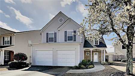 12075 Crabapple Lake Dr Roswell, GA 30076
