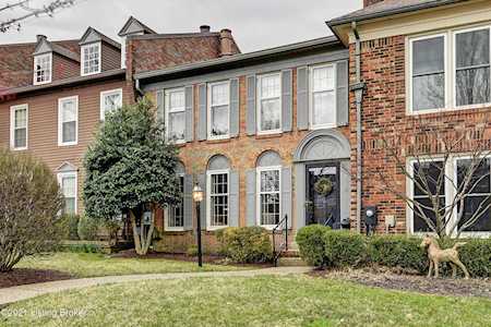 9530 Wessex Pl Louisville, KY 40222