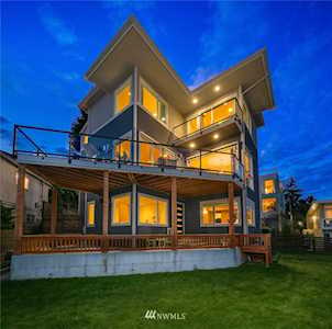 1826 Amherst Place W Seattle, WA 98199