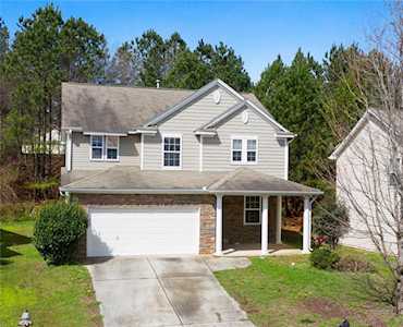 5557 Sable Way Atlanta, GA 30349