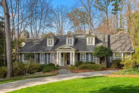 565 Twin Springs Rd NW Atlanta, GA 30327