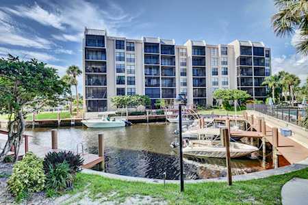 21 Royal Palm Way #502 Boca Raton, FL 33432