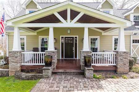 60 Brookcrest Dr Marietta, GA 30068