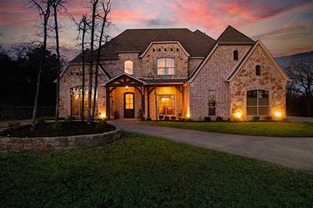 676 Knob Hill Court Argyle, TX 76226