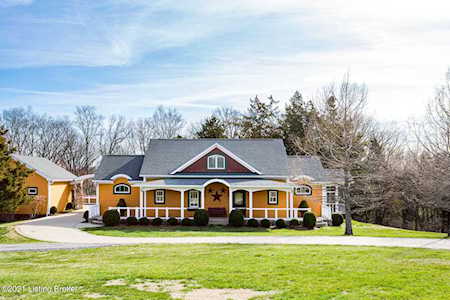 5703 Bradbe Forest Ln Fisherville, KY 40023