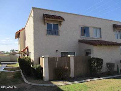 1207 E Lawrence Lane Phoenix, AZ 85020
