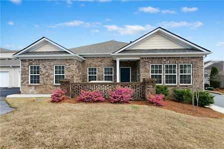 211 Villa Park Circle Stone Mountain, GA 30087