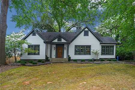 3637 Ivy Rd NE Atlanta, GA 30342