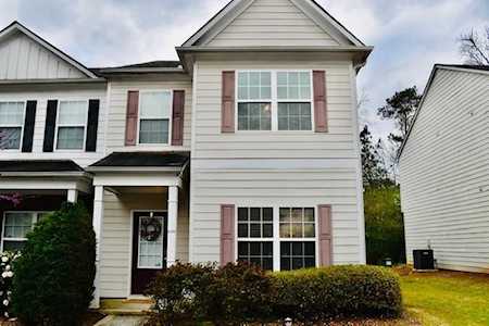 4152 Flat Trl Union City, GA 30291