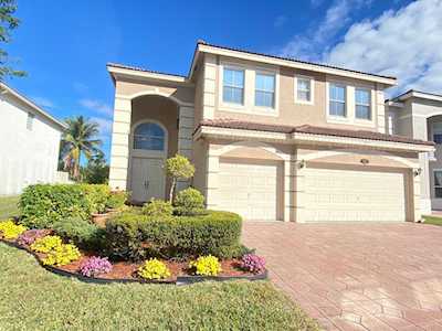10633 Falls Street Wellington, FL 33414