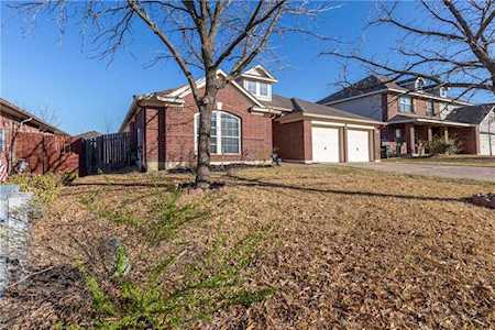 1280 Four Seasons Farm DR Kyle, TX 78640