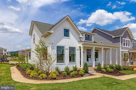 1016 Furgeson Ln Frederick, MD 21702