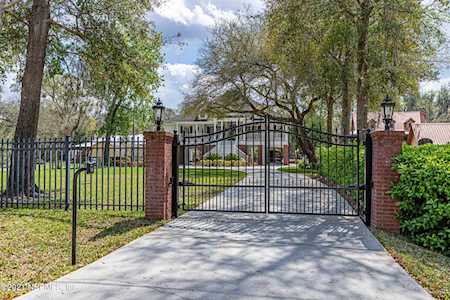 4249 Lazy Acres Rd Middleburg, FL 32068