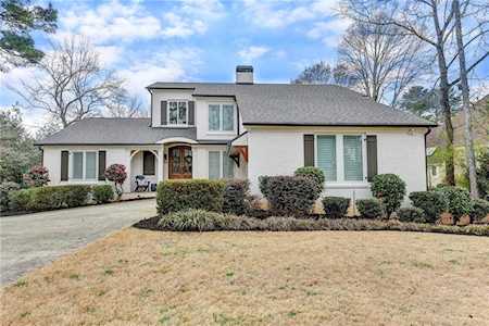 9900 Bankside Dr Roswell, GA 30076