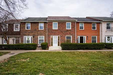 2383 Hardesty Court Columbus, OH 43204