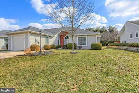 5410 Fairway Dr W Fayetteville, PA 17222