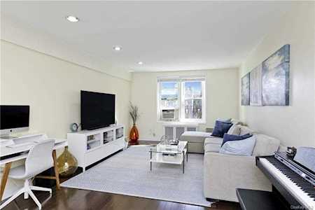 3210 Arlington Avenue #4J Bronx, NY 10463