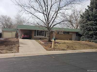 955 S Field St Lakewood, CO 80226