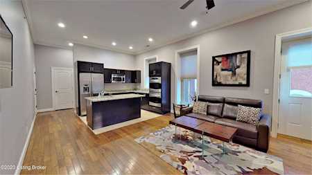 927 Cherokee Rd #4D Louisville, KY 40204