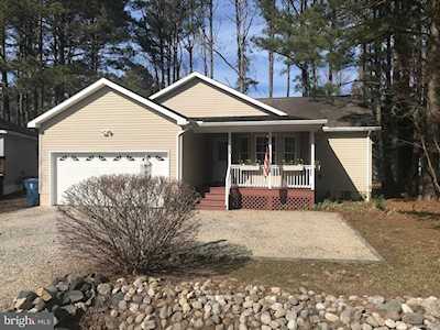 373 Ocean Parkway Ocean Pines, MD 21811