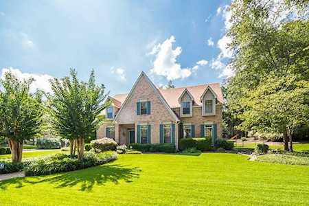 353 W Riveredge Dr Cordova, TN 38018