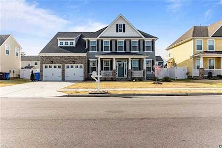 905 Skipperlin Way Chesapeake, VA 23323