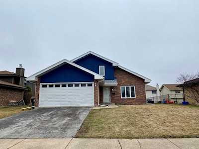 19901 Arroyo Ave Lynwood, IL 60411