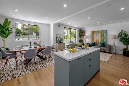 1515 S Holt Street #103 Los Angeles, CA 90035