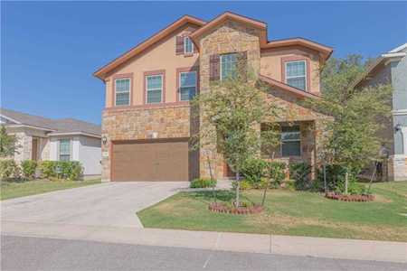 402 Anacua LOOP #26 Manchaca, TX 78652