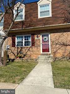 6924 Turnberry Ct Frederick, MD 21703
