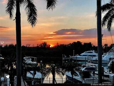 13647 Deering Bay Dr #111 Coral Gables, FL 33158