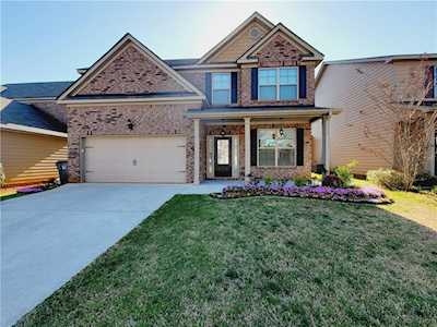 641 Summerstone Ln Lawrenceville, GA 30044