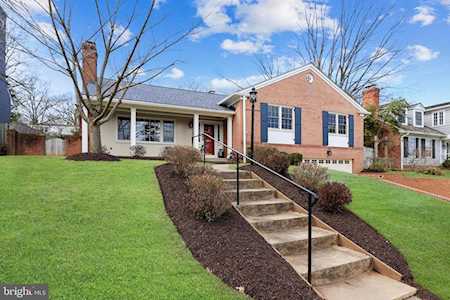 7206 Pomander Ln Chevy Chase, MD 20815