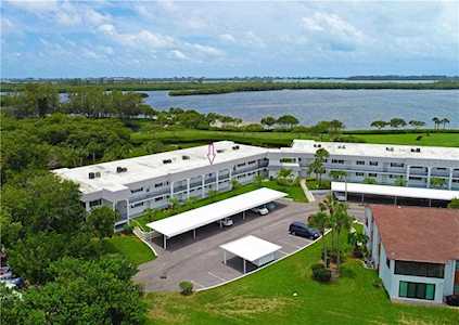4848 Independence Dr Bradenton, FL 34210
