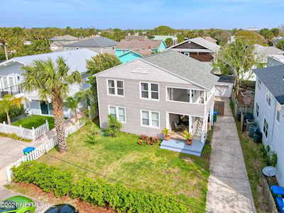 220 Margaret St Neptune Beach, FL 32266