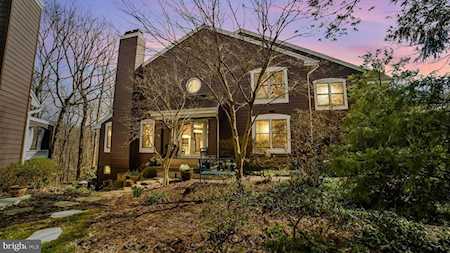 114 Summer Village Dr Annapolis, MD 21401