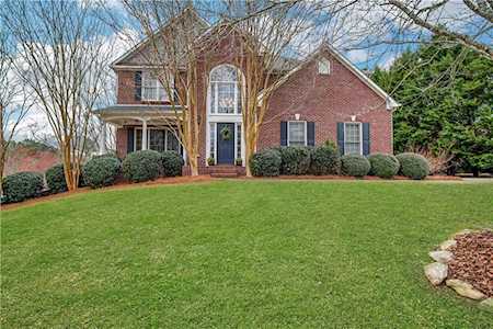 508 Augusta Dr Canton, GA 30115