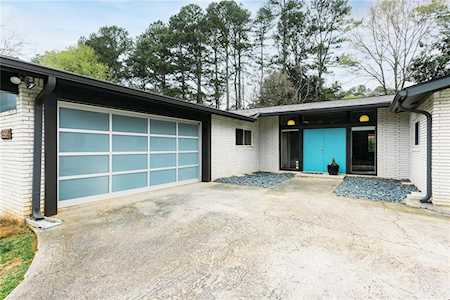 3654 Creekview Circle Stone Mountain, GA 30083