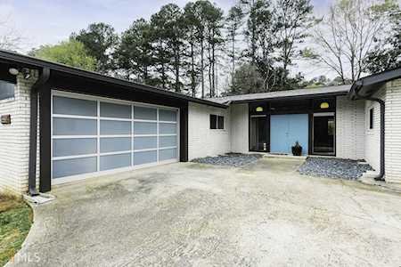 3654 Creekview Circle Stone Mountain, GA 30083
